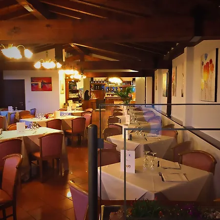 ホテル Antiche Terre & Relax 3*