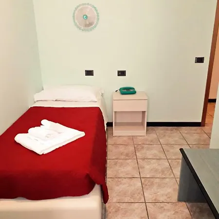 ホテル Antiche Terre & Relax ピニョーネ