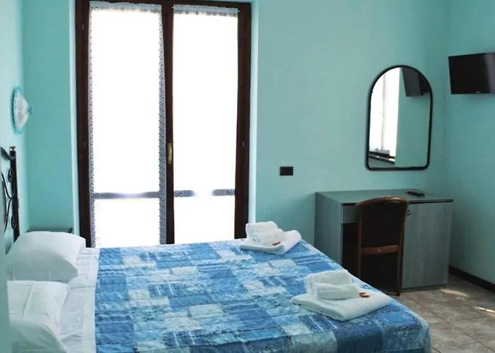 מלון Antiche Terre & Relax 3*