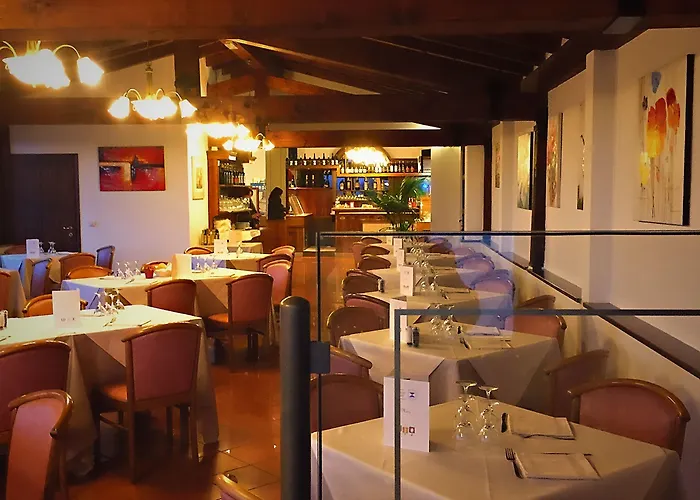 מלון Antiche Terre & Relax 3*