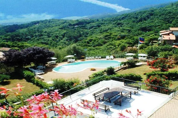 Antiche Terre & Relax מלון