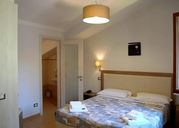 Antiche Terre & Relax מלון 3*