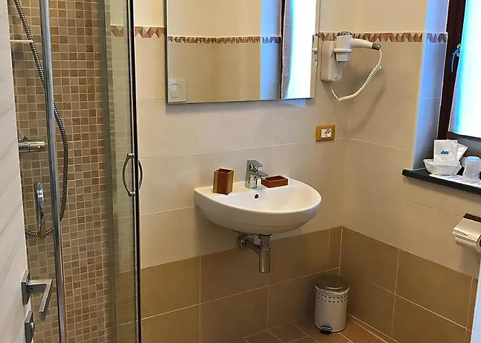 מלון Antiche Terre & Relax פיניונה