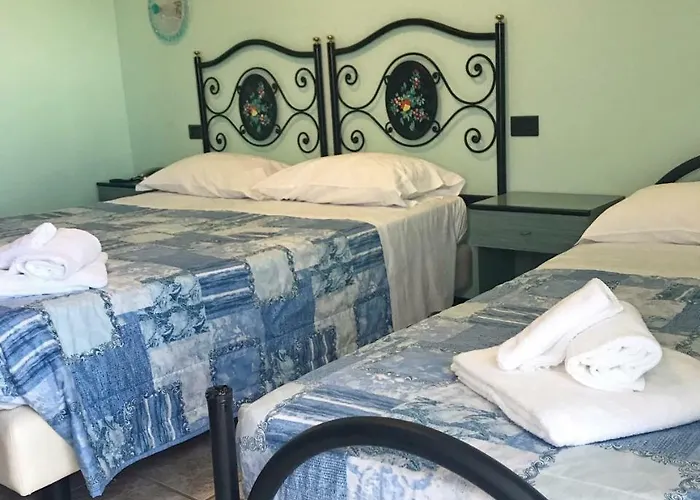 Antiche Terre & Relax מלון פיניונה